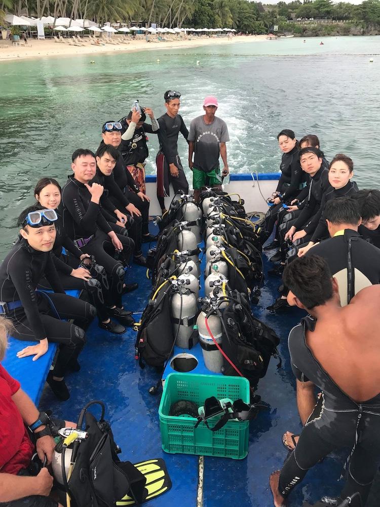 Baywatch Dive Resort Панглао Экстерьер фото